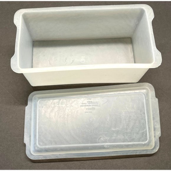 Vintage Tupperware Butter Keeper with Lid 72-1 Small Rectangle 1954 USA Dish - Picture 1 of 13